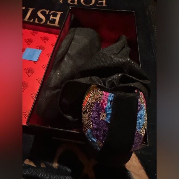 MATCHING MEN SET: Barabas M Shirt, Men Red Slacks 32/32, Mens Dress Shoes Size 9 - Picture 14 of 14